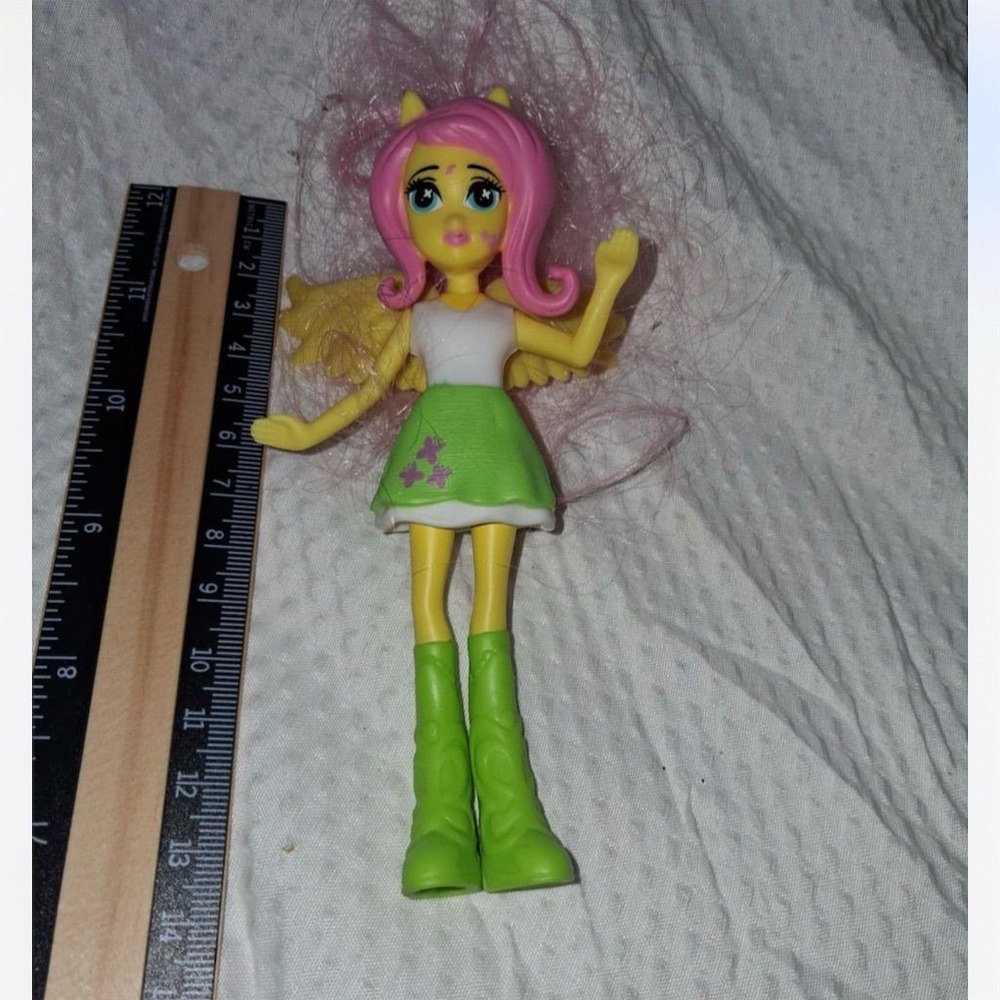 McDonald's 2015 My Little Pony Equestria Girls Fluttershy Doll Figure‎